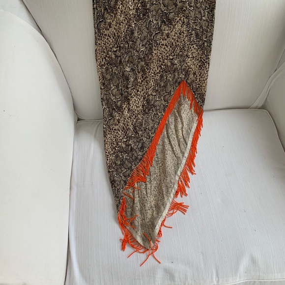 Skirt with matching tank top. Worn once. - Picture 4 of 4